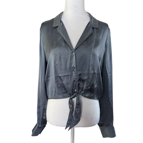 Wilfred by Aritzia Tie-Front Satin Blouse – Granite Blue – Size Small – NWT - Picture 3 of 13